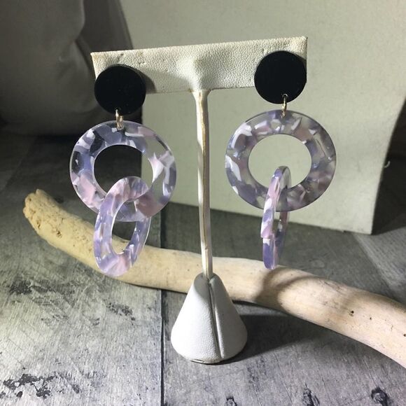 Lucite Double Hoop Earrings - Picture 5 of 5